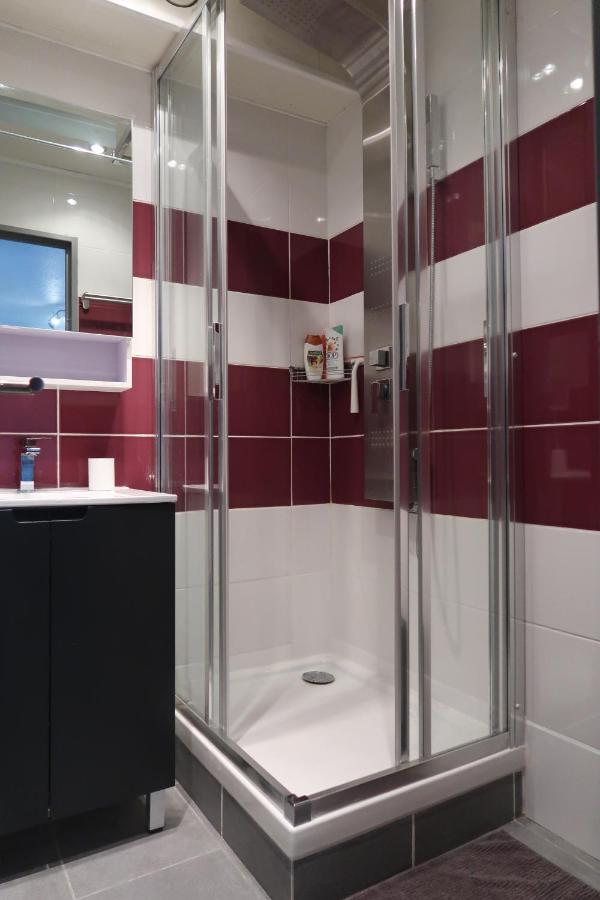 שאמוני Appartement 34M2 Au Centre Ville מראה חיצוני תמונה
