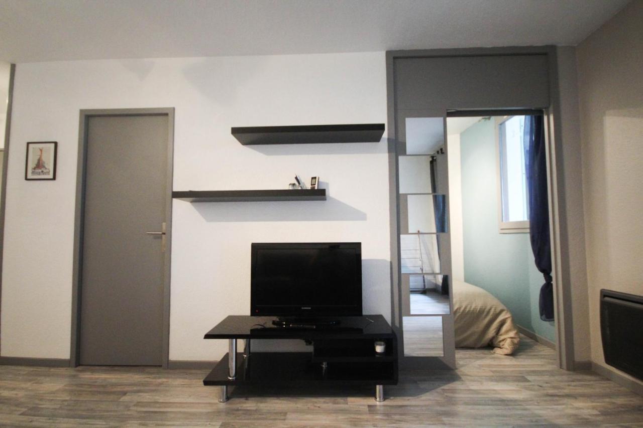 שאמוני Appartement 34M2 Au Centre Ville מראה חיצוני תמונה